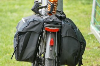 Cosa cercare quando si acquista una borsa da bici