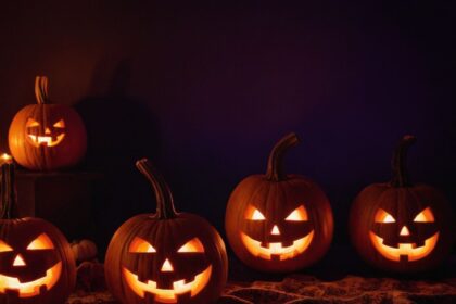 Spook Up Your Space: The Best Halloween Wallpaper Ideas for a Festive Home Makeover
