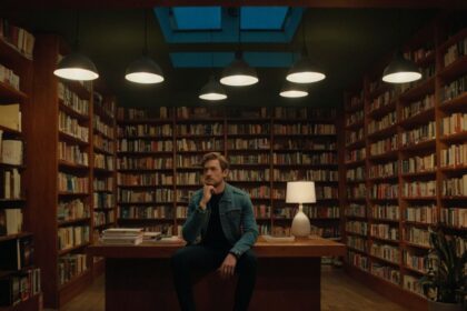 The Rise of Elliot Kingsley: A New Voice in Contemporary Literature